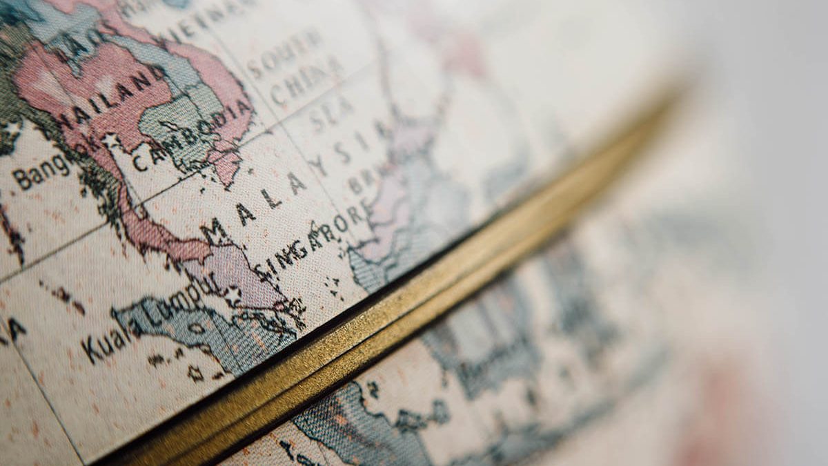 TRAVELLING WITH CHILDREN – KEY ESSENTIALS